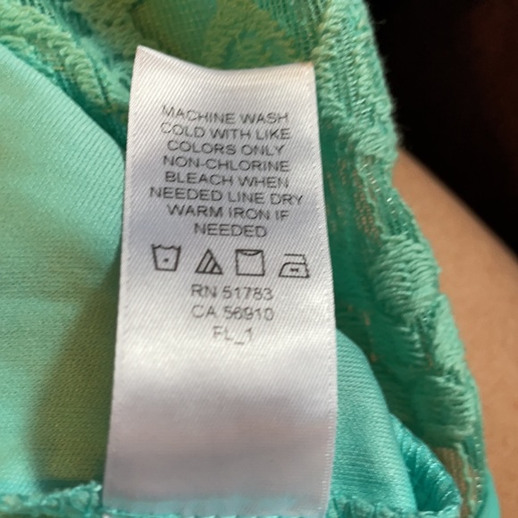 NWOT Maurices Mint High-Neck Dressy Tank Top, 3x - Picture 10 of 10